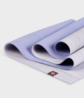 Manduka eKO Lite Yoga Mat 4mm -luonnonkumimatto (Cosmic Sky Marbled)